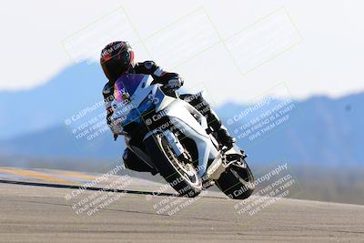 media/Jan-08-2022-SoCal Trackdays (Sat) [[1ec2777125]]/Turn 9 (125pm)/